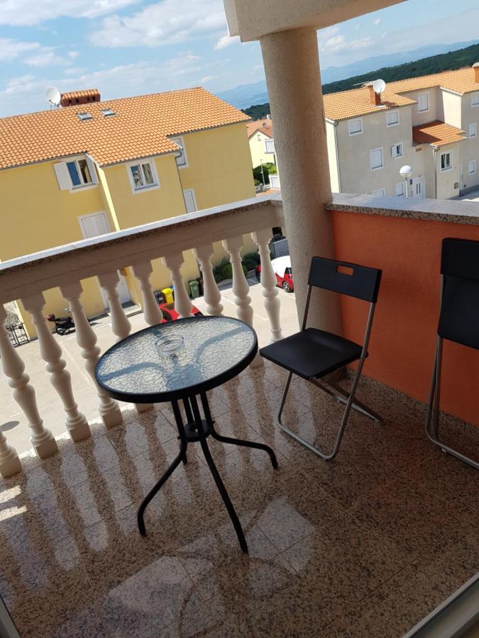 Apartmani Vrdoljak Malinska Eksteriør bilde