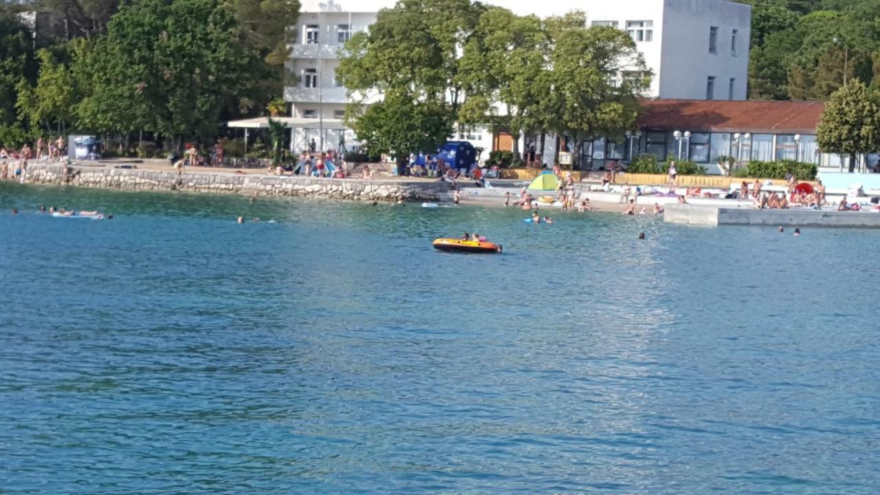 Apartmani Vrdoljak Malinska Eksteriør bilde